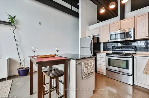 404 King Street N/a W Kitchener ON N2G 2L5