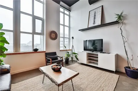 404 King Street N/a W Kitchener ON N2G 2L5
