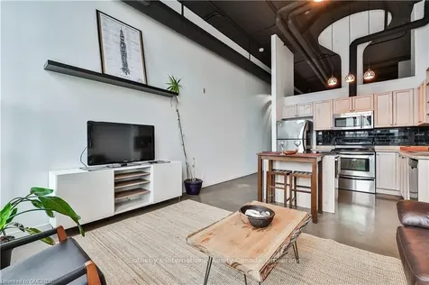 404 King Street N/a W Kitchener ON N2G 2L5