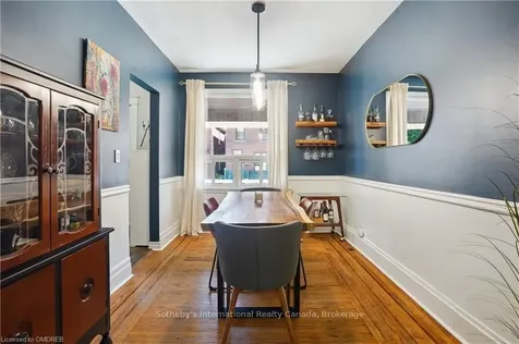 256 Holton Avenue S Hamilton ON L8M 2L9