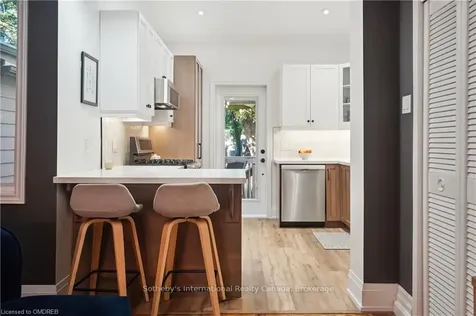 256 Holton Avenue S Hamilton ON L8M 2L9