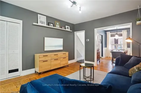 256 Holton Avenue S Hamilton ON L8M 2L9