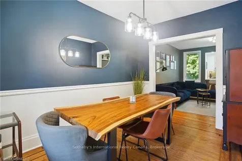 256 Holton Avenue S Hamilton ON L8M 2L9