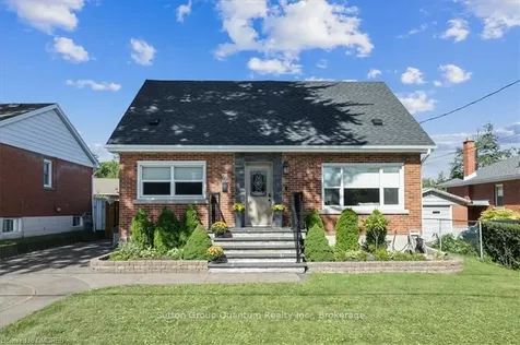 68 Wyngate Avenue Hamilton ON L8G 1T6