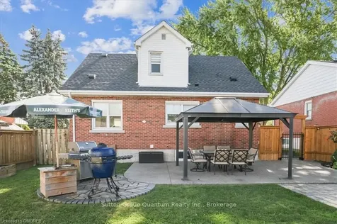 68 Wyngate Avenue Hamilton ON L8G 1T6