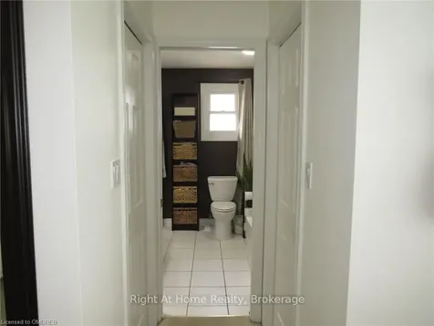 17 Oceanic Drive Hamilton ON L8E 4H3