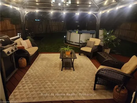 17 Oceanic Drive Hamilton ON L8E 4H3