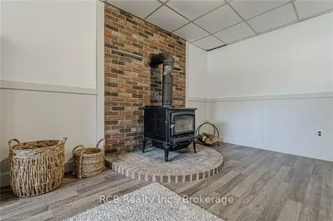 232 Pleasant Ridge Road Brant ON N3T 5L5