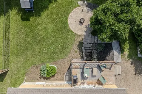 6 Lillian Street E Brant ON N0E 1N0