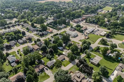 6 Lillian Street E Brant ON N0E 1N0