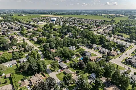 6 Lillian Street E Brant ON N0E 1N0