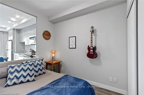 15 Queen Street S Hamilton ON L8P 0C6