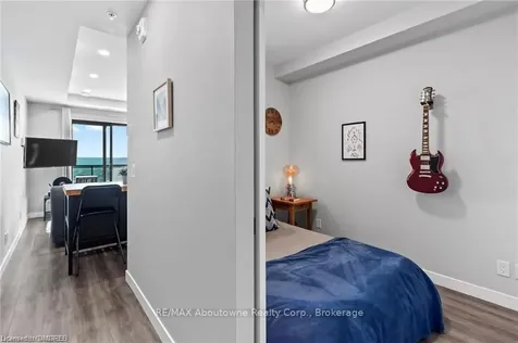 15 Queen Street S Hamilton ON L8P 0C6