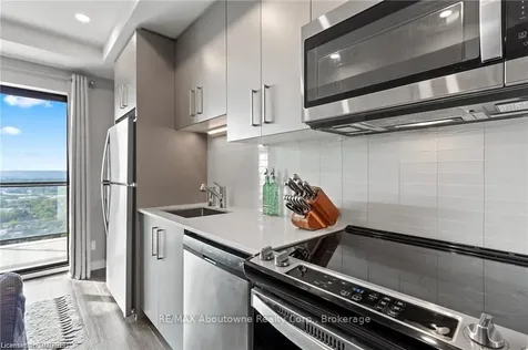 15 Queen Street S Hamilton ON L8P 0C6