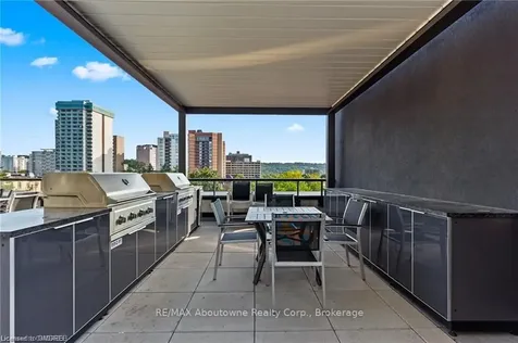 15 Queen Street S Hamilton ON L8P 0C6