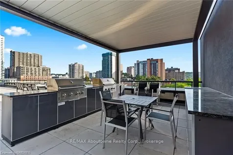 15 Queen Street S Hamilton ON L8P 0C6