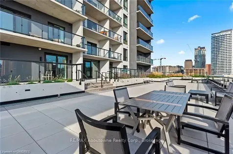 15 Queen Street S Hamilton ON L8P 0C6