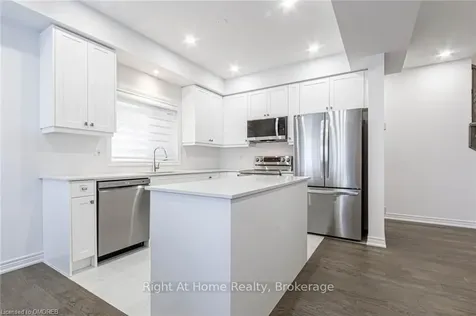 10 Broddy Avenue Brantford ON L3T 0V2