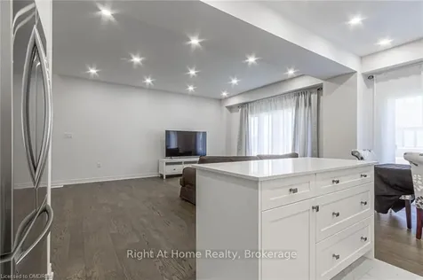 10 Broddy Avenue Brantford ON L3T 0V2