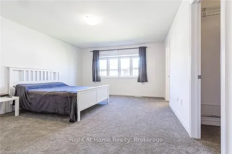 10 Broddy Avenue Brantford ON L3T 0V2