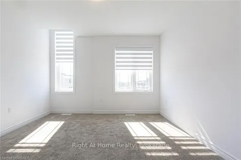 10 Broddy Avenue Brantford ON L3T 0V2