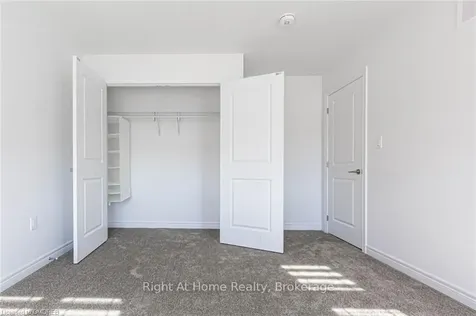 10 Broddy Avenue Brantford ON L3T 0V2