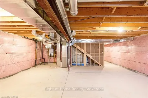 10 Broddy Avenue Brantford ON L3T 0V2