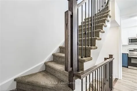 575 Woodward Avenue Hamilton ON L8H 6P2