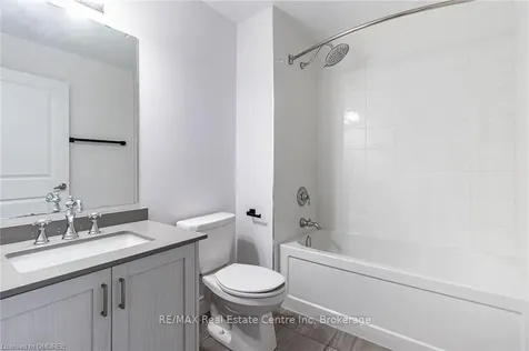 575 Woodward Avenue Hamilton ON L8H 6P2