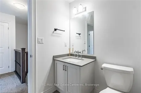 575 Woodward Avenue Hamilton ON L8H 6P2