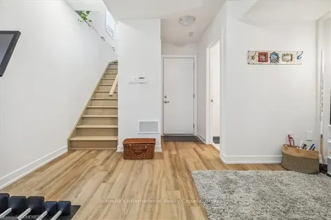 14 Munay Lane Hamilton ON L9G 0H3