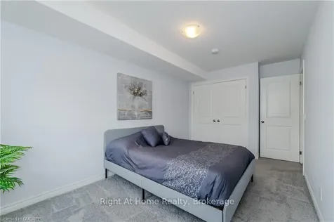 235 Chapel Hill Drive Kitchener ON N2R 1N3