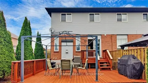 83 Shadyglen Drive Hamilton ON L8J 3W8