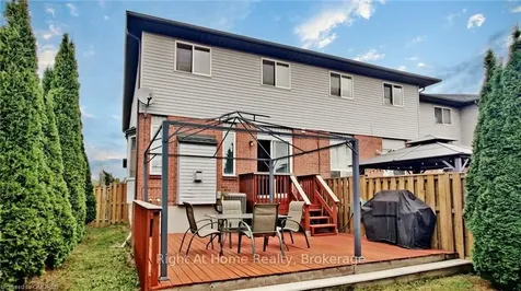 83 Shadyglen Drive Hamilton ON L8J 3W8