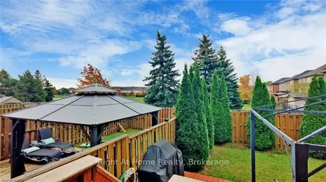 83 Shadyglen Drive Hamilton ON L8J 3W8