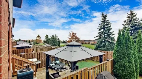 83 Shadyglen Drive Hamilton ON L8J 3W8