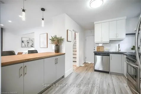 393 Weber Street E Kitchener ON N2H 1G4