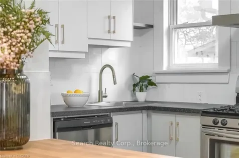 393 Weber Street E Kitchener ON N2H 1G4