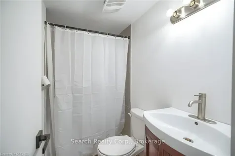 393 Weber Street E Kitchener ON N2H 1G4