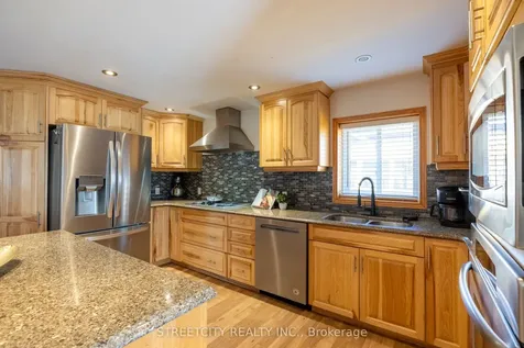 181 West Park Drive North Middlesex ON N0M 2K0