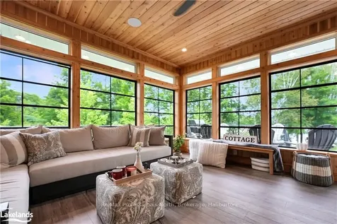 1360 Wonderland Road Dysart Et Al ON K0M 1S0