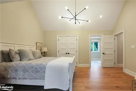 1360 Wonderland Road Dysart Et Al ON K0M 1S0