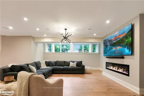 1360 Wonderland Road Dysart Et Al ON K0M 1S0