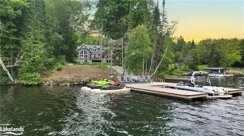 1360 Wonderland Road Dysart Et Al ON K0M 1S0