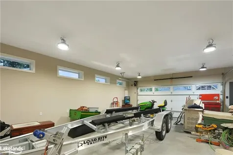 1360 Wonderland Road Dysart Et Al ON K0M 1S0