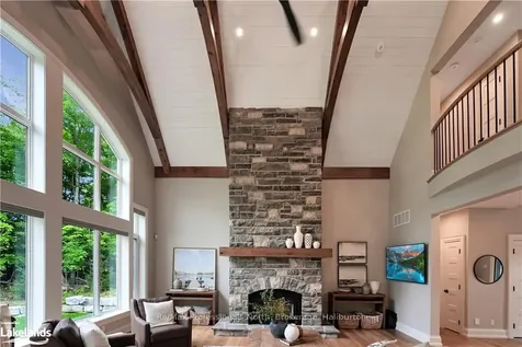 1360 Wonderland Road Dysart Et Al ON K0M 1S0