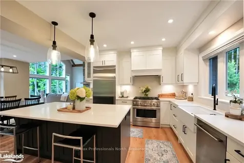 1360 Wonderland Road Dysart Et Al ON K0M 1S0