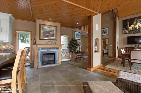 2 Rockcliffe Drive S Carling ON P0G 1G0