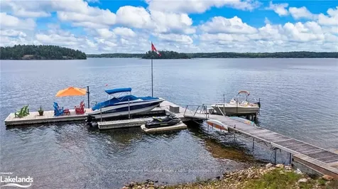 2 Rockcliffe Drive S Carling ON P0G 1G0