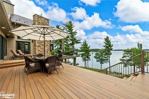 2 Rockcliffe Drive S Carling ON P0G 1G0